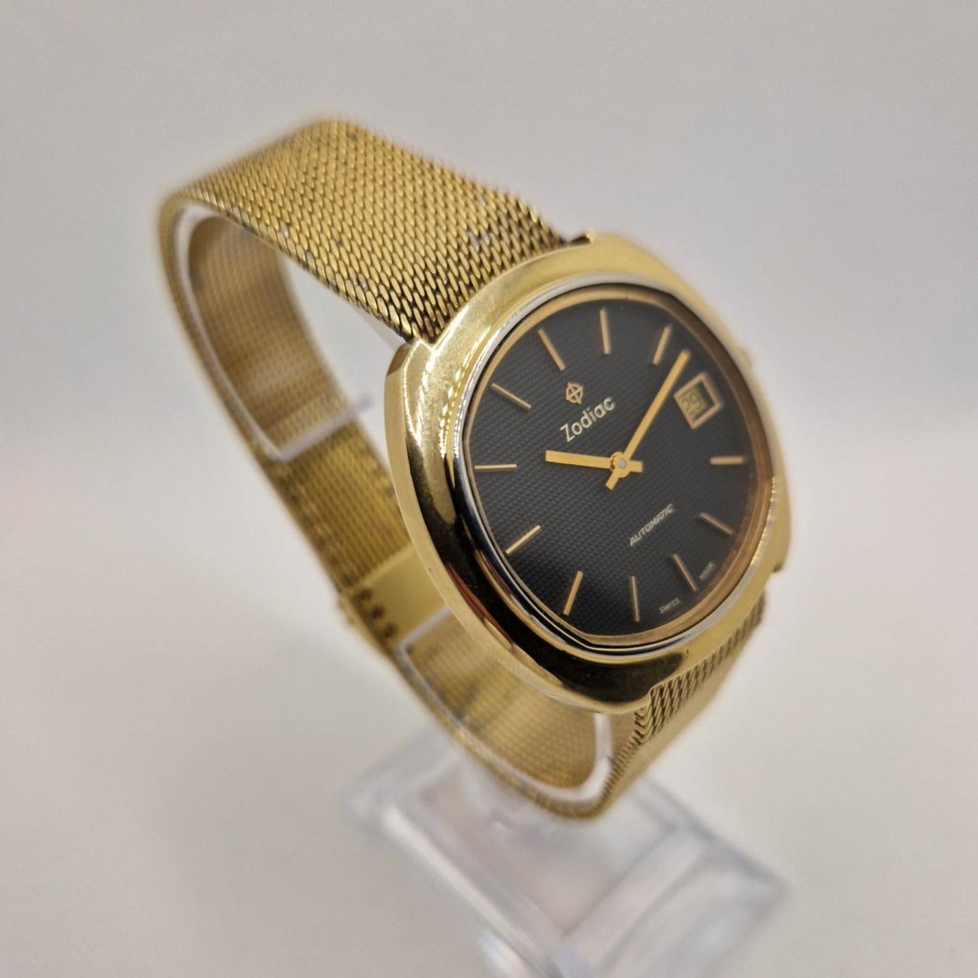 Vintage Zodiac Gold Watch Cal. LTD 104 2892, 1960s Swiss Luxury Timepiece, Tapisserie Dial, 21 Jewels, Automatic Movement, Men's Dress/Formal Watch